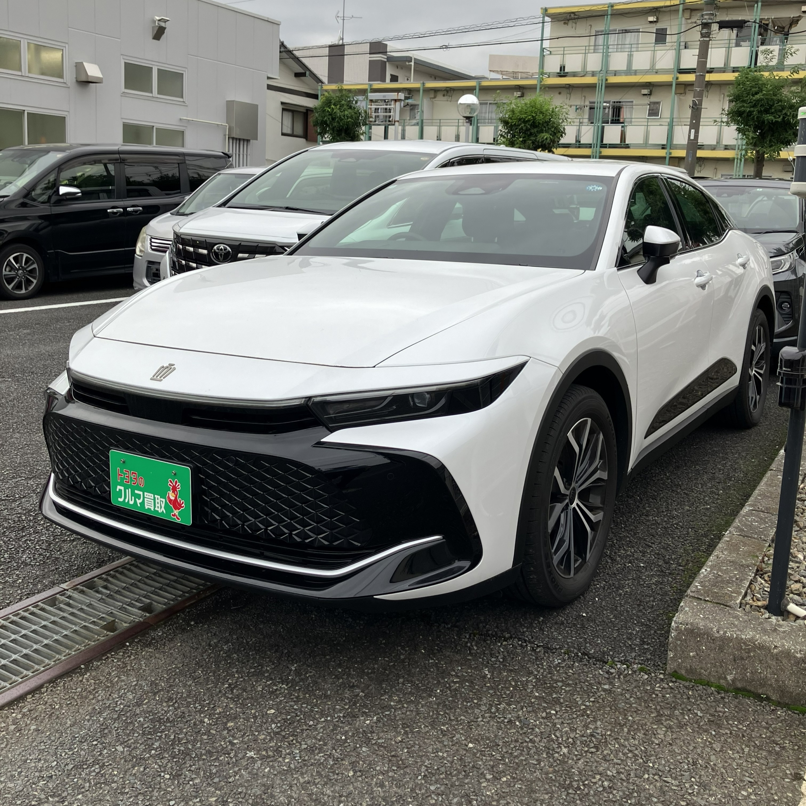 買取実績0612トヨタクラウンクロスオーバー_1